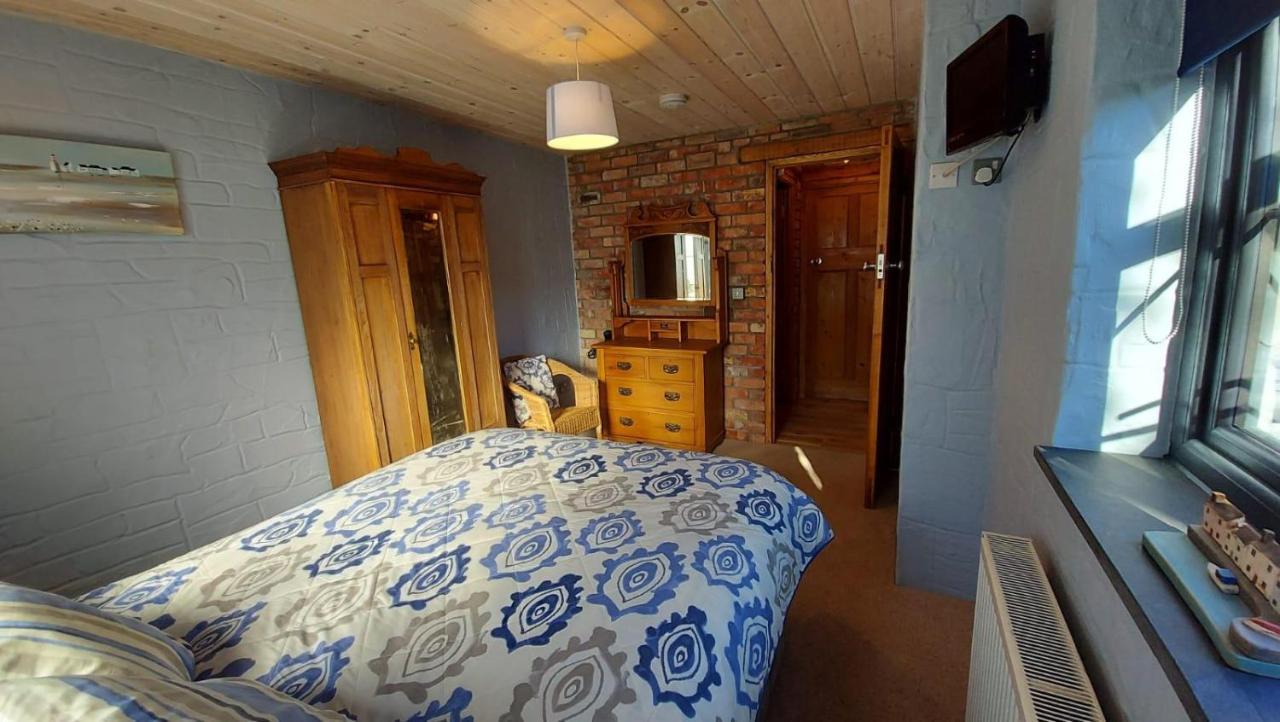 No 1 Dolheulog Aberaeron Sa46 0Ep Villa Kültér fotó